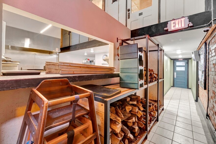 More Photos Of 121 W Main St, Trinidad General Retail For Sale