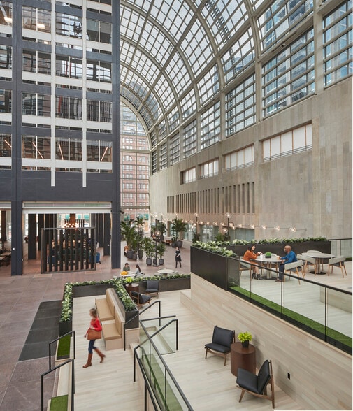 More Photos Of 1700 Broadway, Denver Office For Lease