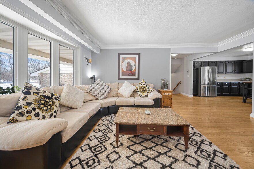 More Photos Of 4871 Wellington Road 29, Guelph Warehouse For Sale