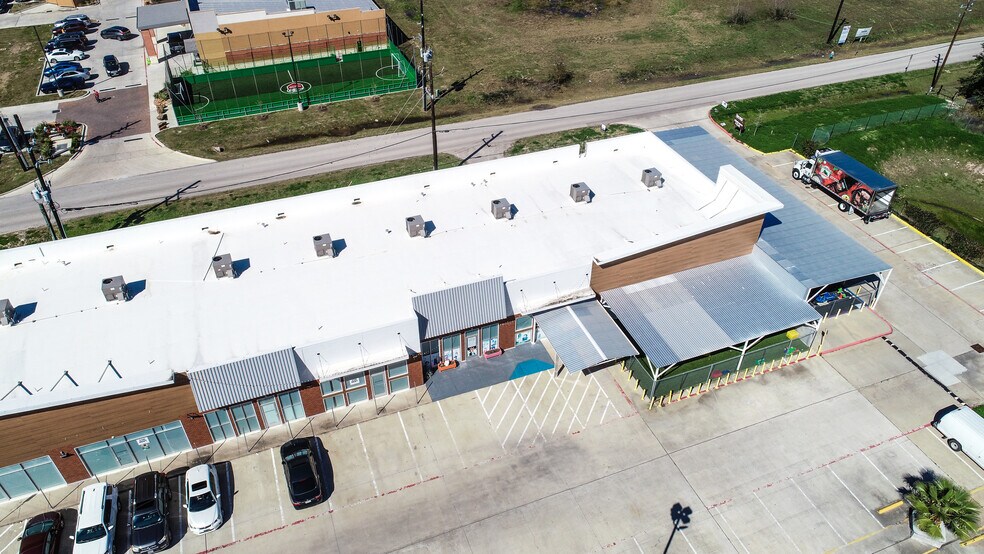 More Photos Of 25600 Westheimer Pky, Katy Unknown For Lease