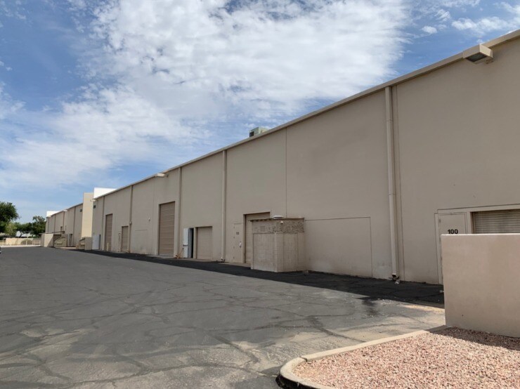 More Photos Of 7400 W Detroit St, Chandler Unknown For Lease