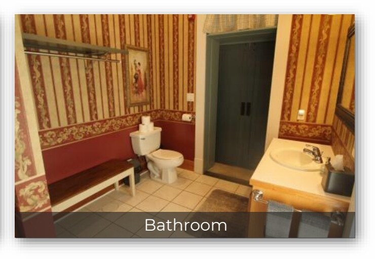 More Photos Of 29 S Main St, Eureka Springs General Retail For Sale