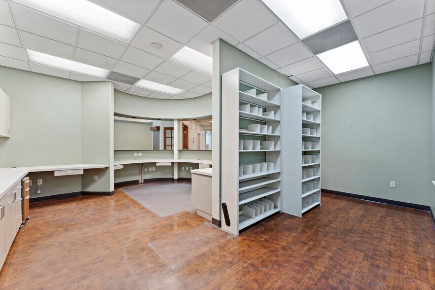 More Photos Of 3403 Rivers Edge Trl, Kingwood Medical For Lease