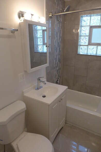 More Photos Of 1214 Marengo Ave, Forest Park Apartments For Sale