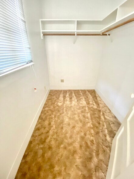 More Photos Of 2977 Bedford Ave, Placerville Apartments For Sale