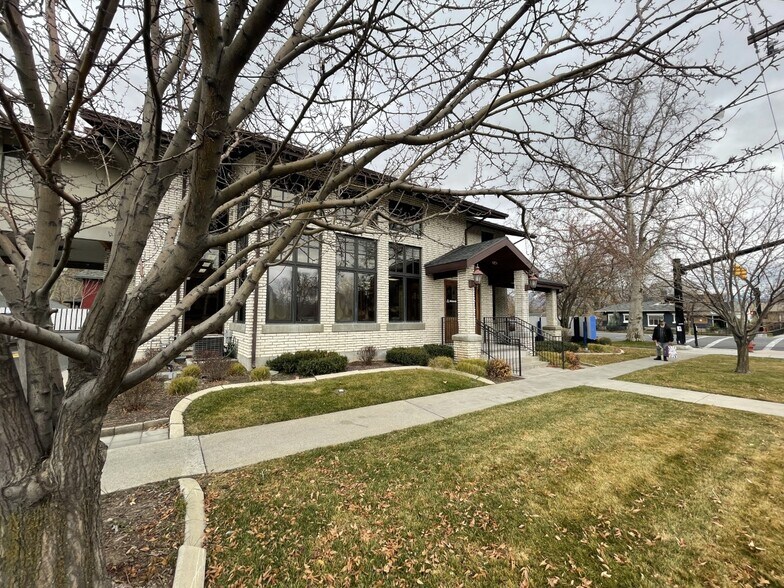 More Photos Of 201 E Center St, Provo Bank For Lease