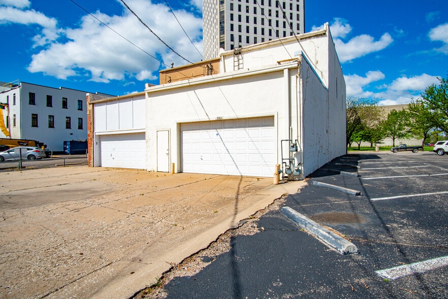 More Photos Of 322 N Main St, Wichita Office Residential For Lease