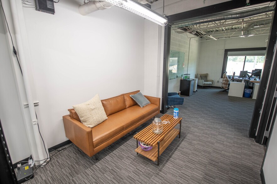 More Photos Of 42 N 650 W, Farmington Office Residential For Sale