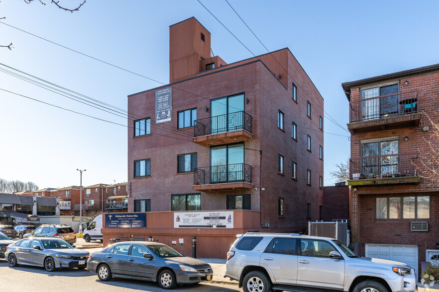 More Photos Of 2232 Kimball St, Brooklyn Apartments For Lease