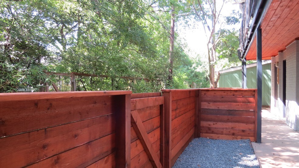 More Photos Of 4111 Avenue A, Austin Apartments For Sale