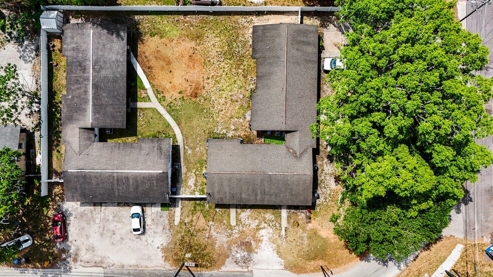 More Photos Of 14207 N 12th St, Tampa Apartments For Sale