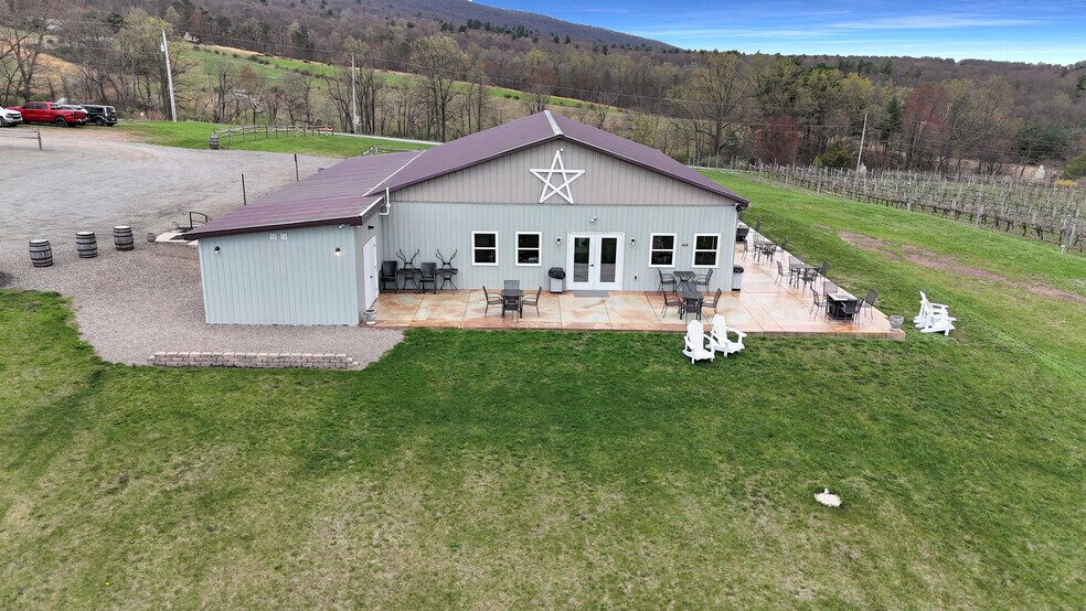 More Photos Of 596 Harman Rd, Halifax Winery Vineyard For Sale