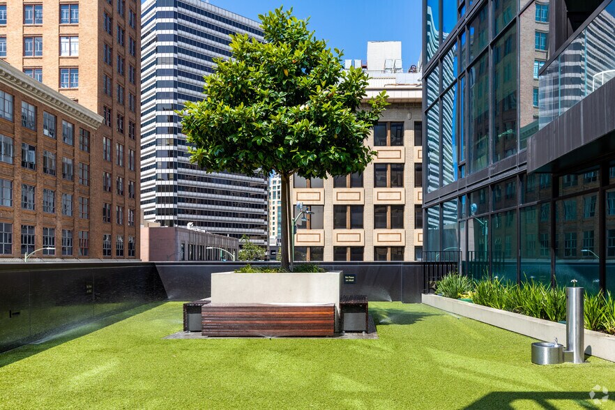 More Photos Of 385 14th St, Oakland Apartments For Lease