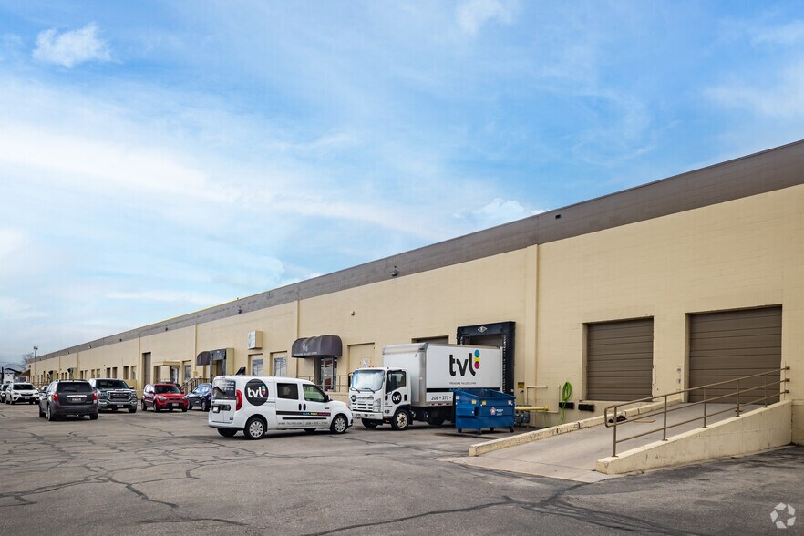 More Photos Of 15-33 N Phillippi St, Boise Warehouse For Lease