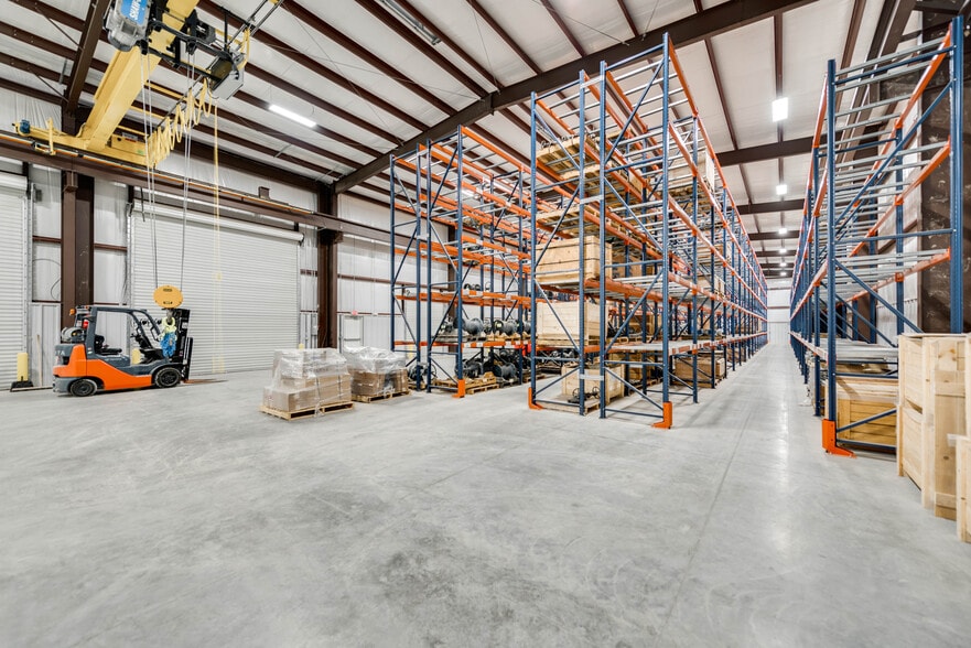 More Photos Of 13015 W I-20, Odessa Warehouse For Lease