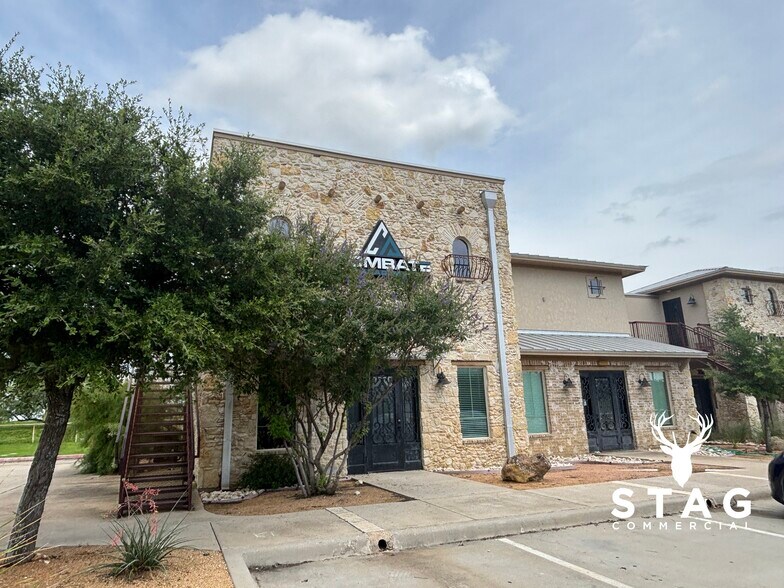 More Photos Of 8800 US Highway 380, Cross Roads Medical For Lease