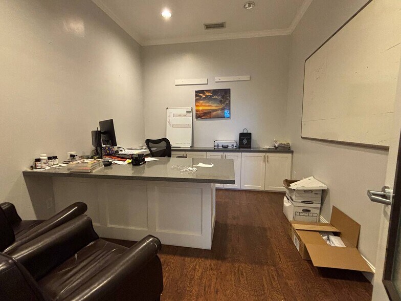 More Photos Of 5945 Jetton Ln, Loomis Light Distribution For Lease