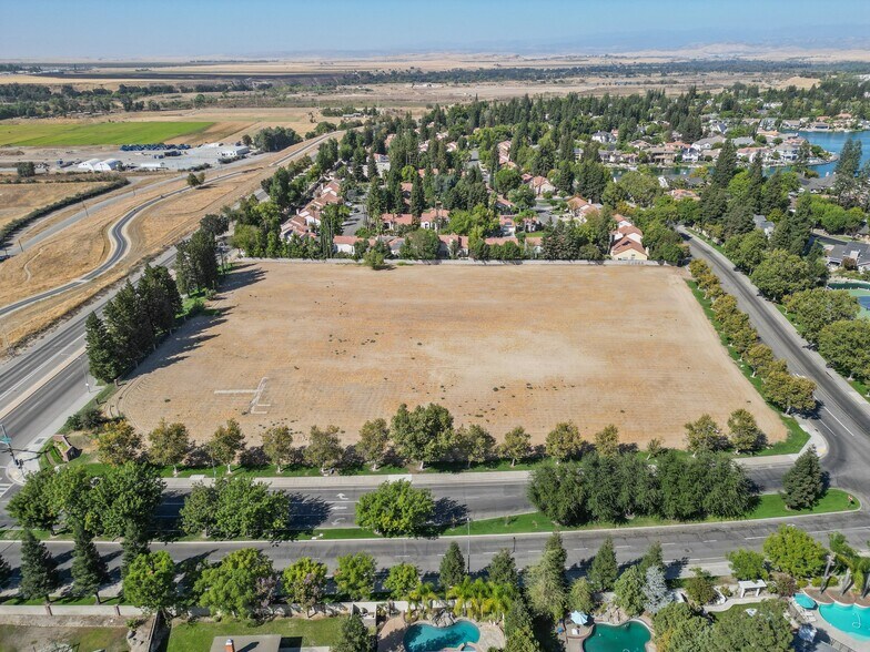 More Photos Of 480 Lakeview Dr, Fresno Land For Sale