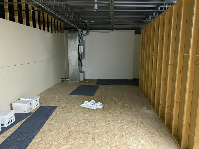 More Photos Of 920 W Prairie Dr, Sycamore Research And Development For Sale