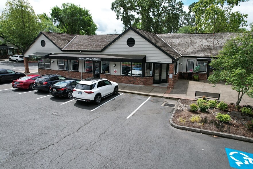 More Photos Of , Lake Oswego Unknown For Sale