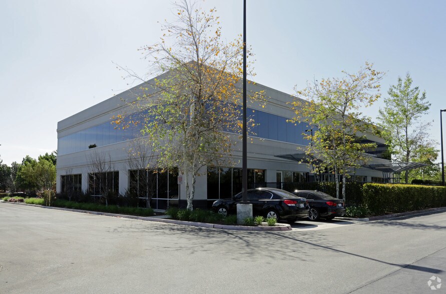 More Photos Of 3999 E Inland Empire Blvd, Ontario Office For Lease