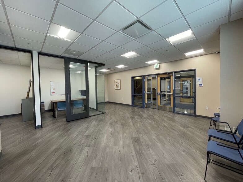 More Photos Of 2174 W Grove Pky, Pleasant Grove Office For Lease