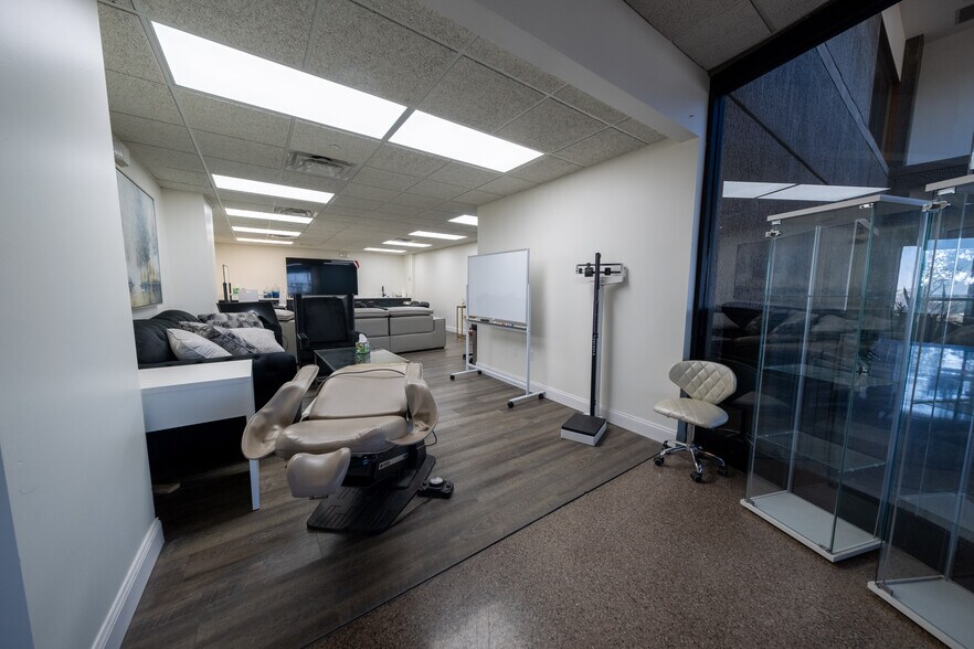 More Photos Of 1301 Grandview Ave, Pittsburgh Office For Sale