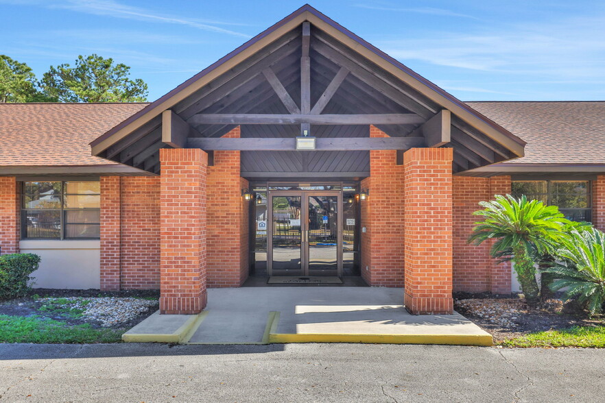 Primary Photo Of 6601-6535 Chester Ave, Jacksonville Continuing Care Retirement Community For Lease