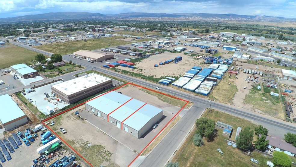 More Photos Of 540 Wright Brothers Dr, Naples Warehouse For Lease