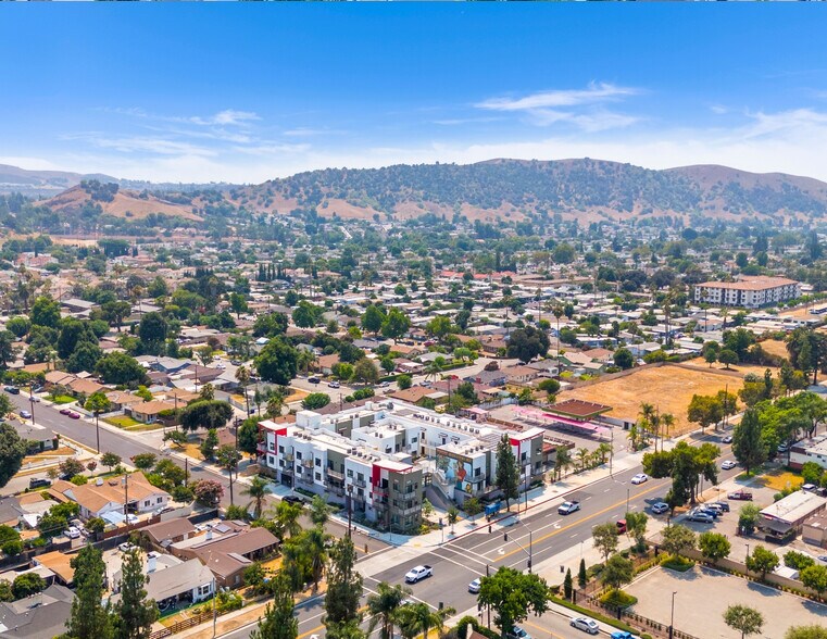 More Photos Of 1300 W Mission Blvd, Pomona Apartments For Sale