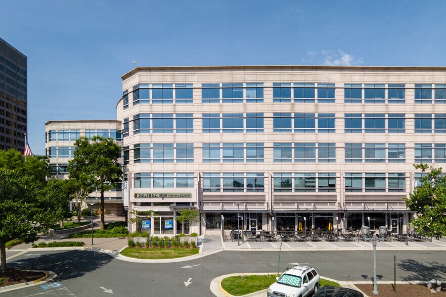 More Photos Of 5275 Leesburg Pike, Falls Church Office For Lease