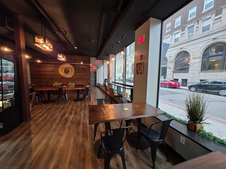 More Photos Of 60 Franklin St, Worcester Apartments For Lease