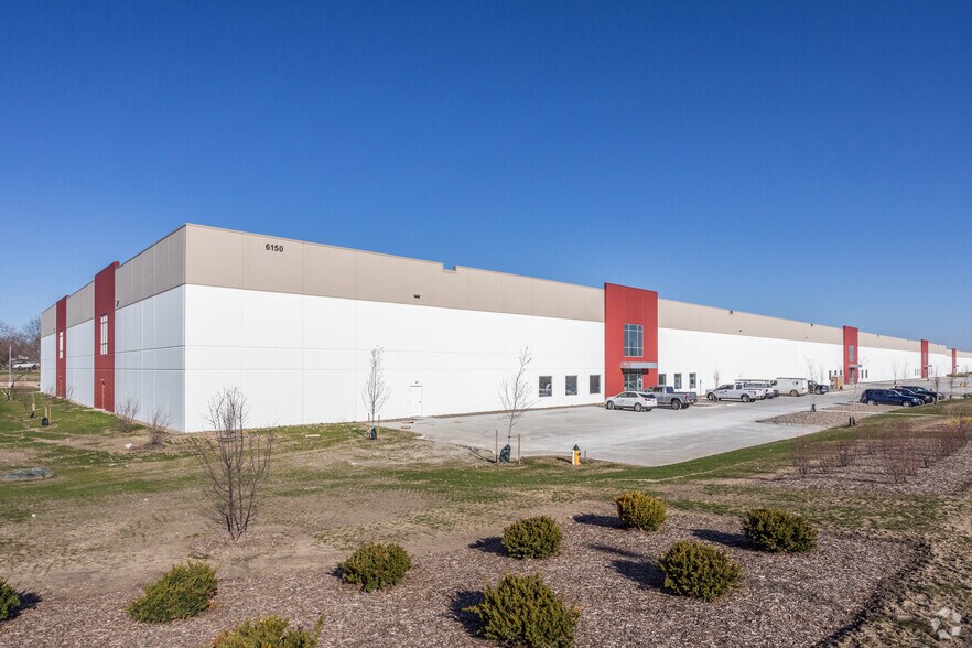 Primary Photo Of 6150 SE Rio Cir, Ankeny Warehouse For Lease