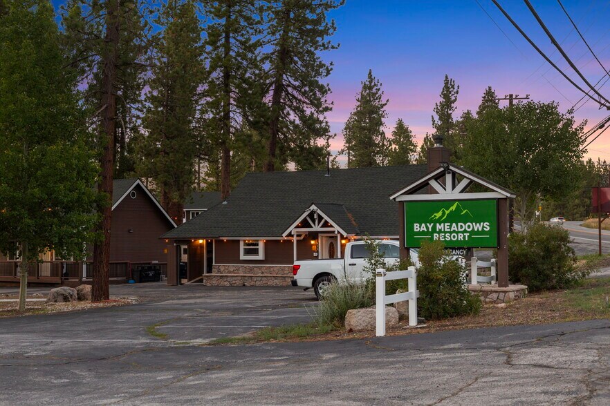 More Photos Of 39756 Big Bear Blvd, Big Bear Lake Hotel For Sale
