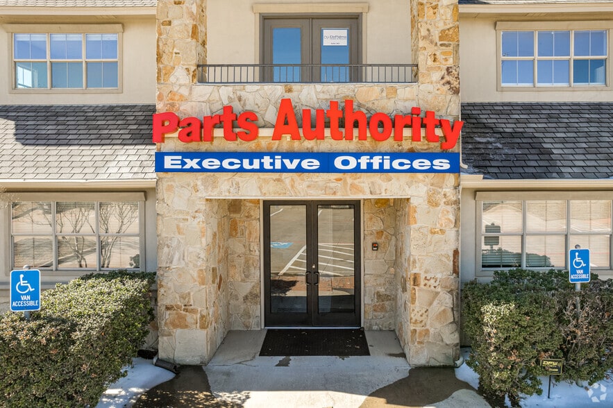 More Photos Of 2250 Pool Rd, Grapevine Office Residential For Sale