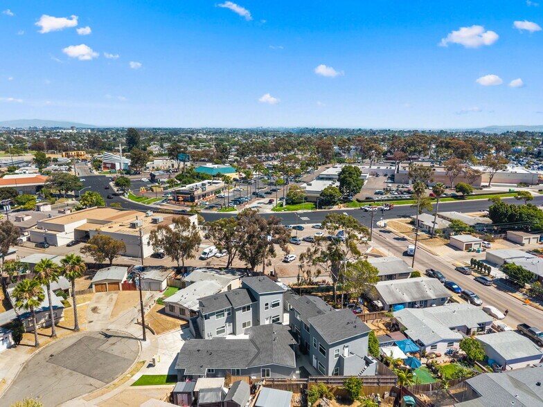 More Photos Of 4864 Fond du Lac Ct, San Diego Apartments For Sale