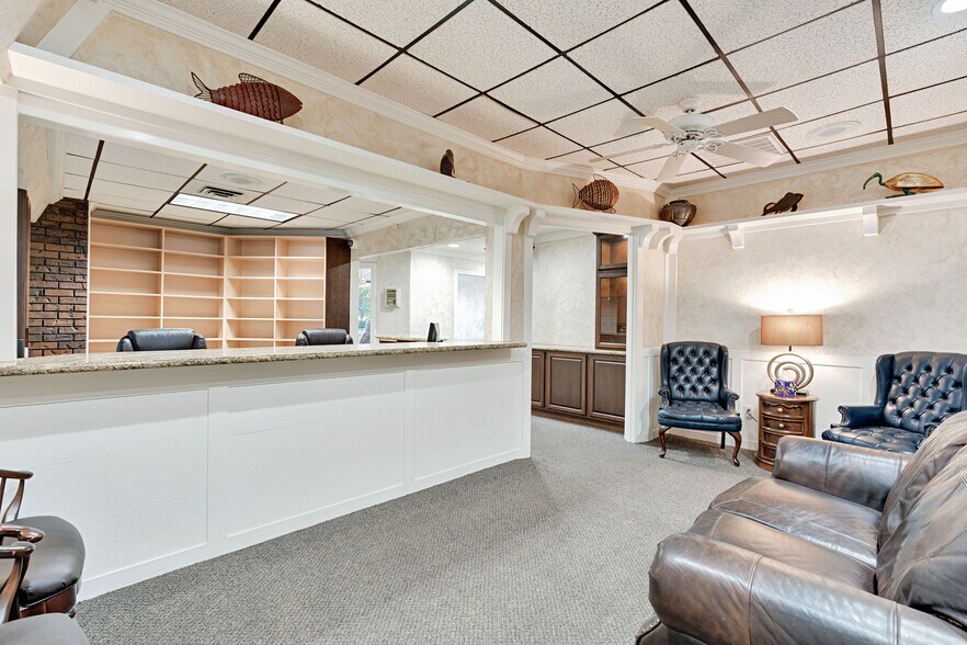 More Photos Of 5777 N Fresno St, Fresno Medical For Sale