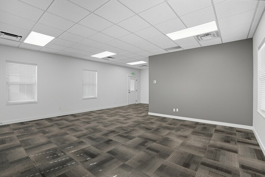 More Photos Of 15803 E Sprague Ave, Spokane Valley Office For Lease
