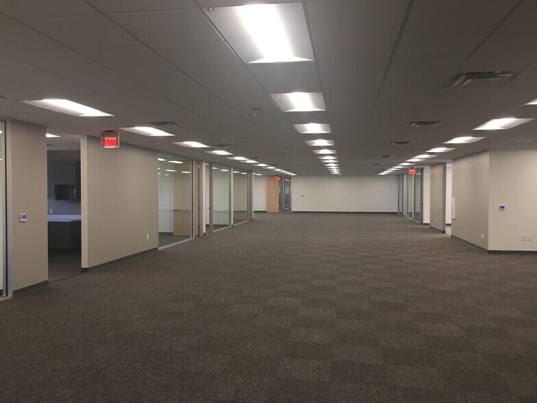 More Photos Of 4701 N 24th St, Phoenix Office For Sale