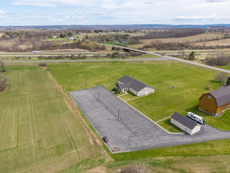More Photos Of 4647 Reservoir Rd, Geneseo Flex For Sale