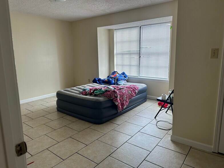 More Photos Of 8521 Rush Ave, Baton Rouge Apartments For Sale