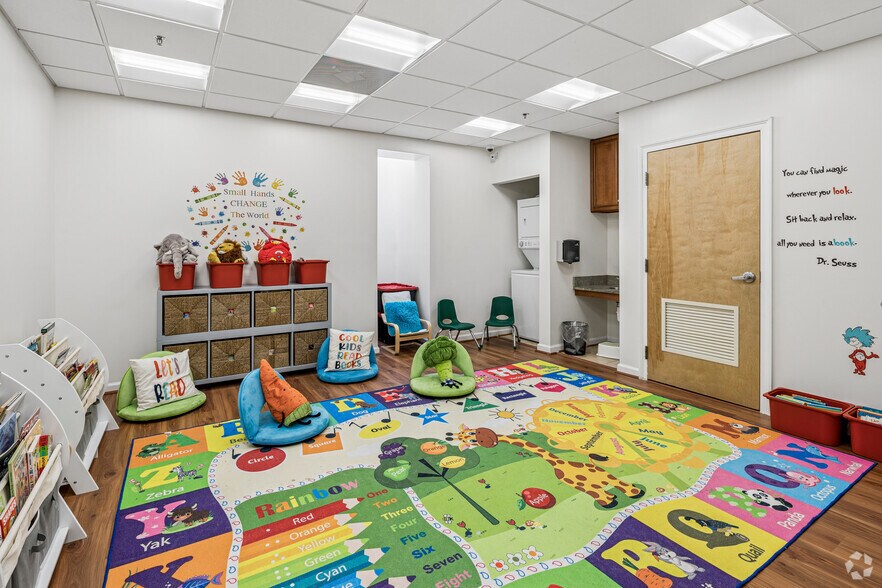 More Photos Of 3538 Moncure Ave, Falls Church Daycare Center For Sale