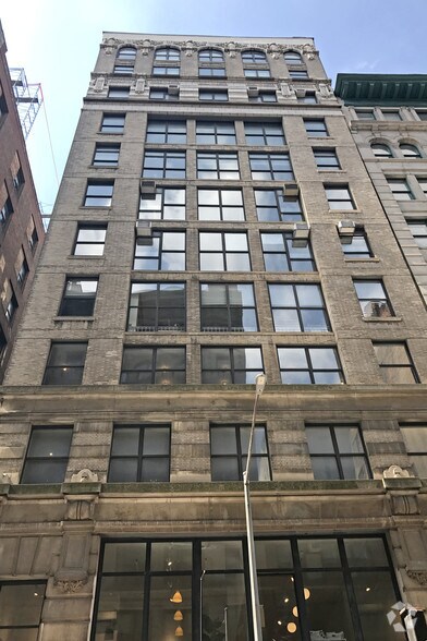 More Photos Of 6-8 W 18th St, New York Office For Lease