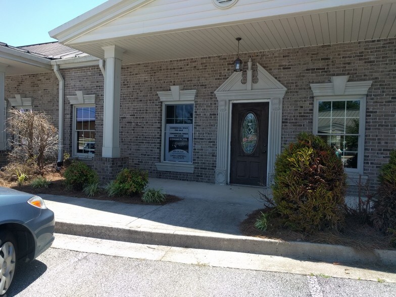 More Photos Of 3925 Harrison Rd, Loganville Office For Sale