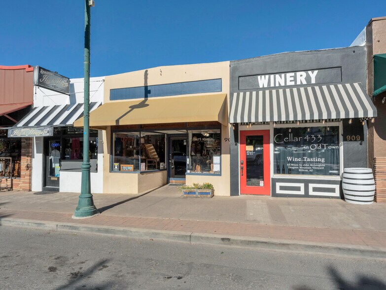 More Photos Of 909 N Main St, Cottonwood Storefront For Sale