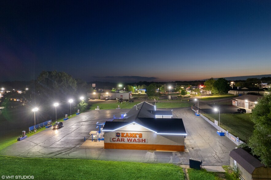 More Photos Of 731 Midwest Ct, Freeport Carwash For Sale