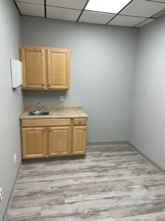 More Photos Of 189 Main Rd, Riverhead Medical For Lease