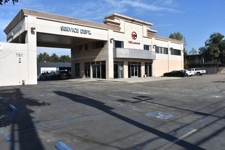 More Photos Of 791 E Arrow Hwy, Azusa Land For Lease