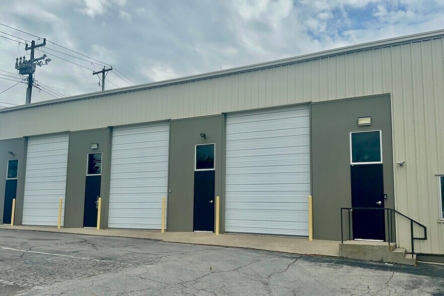 Primary Photo Of 2412 Palumbo Dr, Lexington Warehouse For Lease