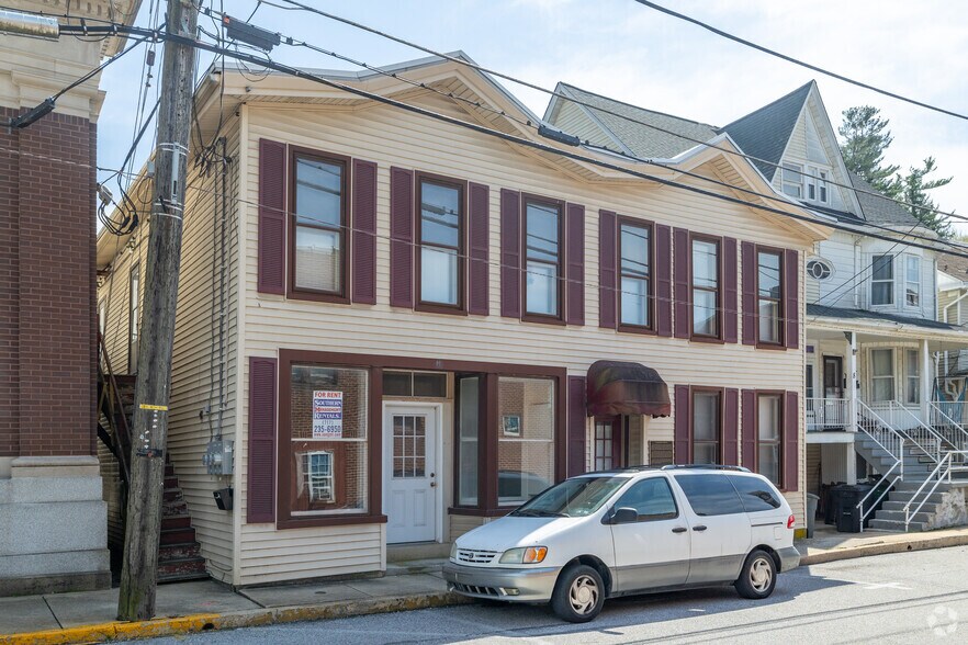 More Photos Of 6 Hanover St, Glen Rock Storefront Retail Residential For Lease